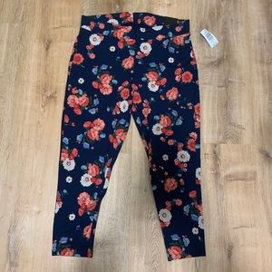 Torrid Floral capri leggings